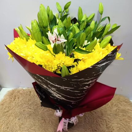Bouquet of yellow lilies