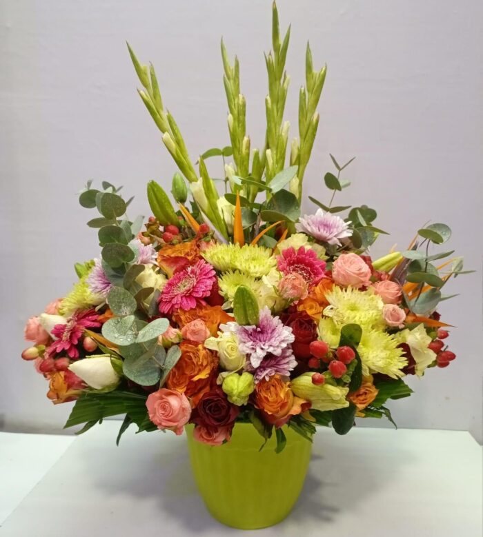 Flower vase lilies