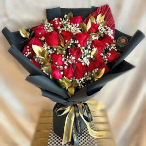 Red Roses Love Bouquet