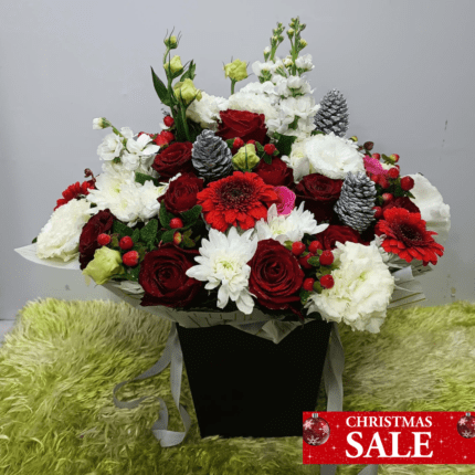 Festive Christmas Flower Arrangement – Red Roses & Pinecone Highlights