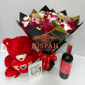 Valentines Day Flowers and Gifts